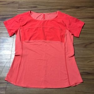 Lululemon T Shirt